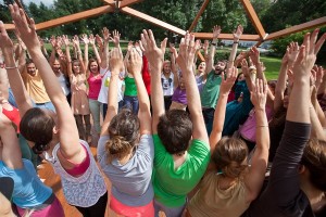 laughter-yoga-in-the-canadian-military